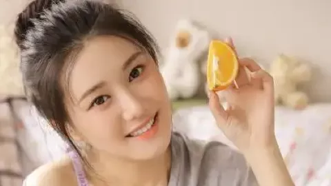 女子遇诈骗的哥报警被骂